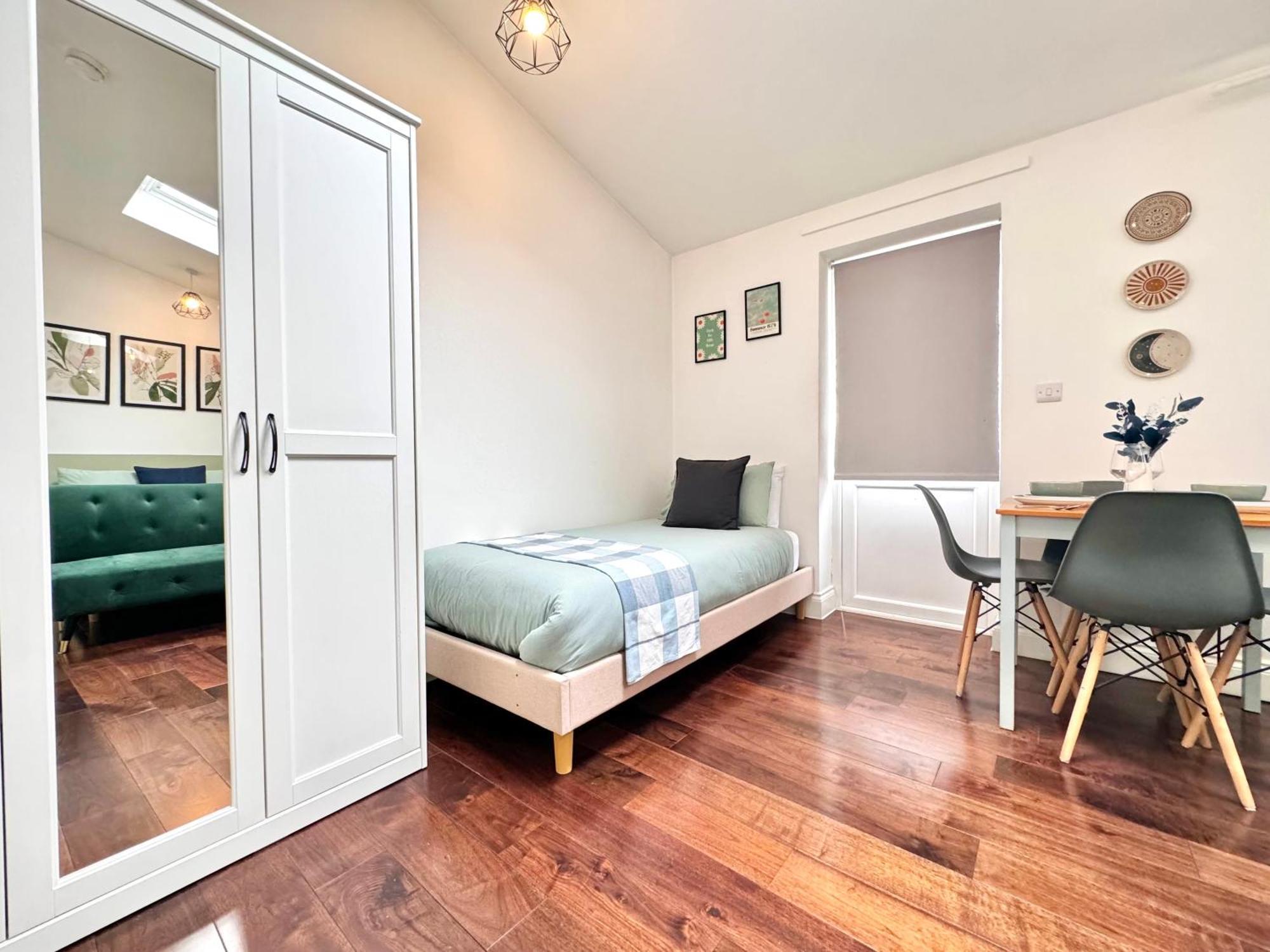 Appartamento Alluring 30min To & Free Parking Londra
