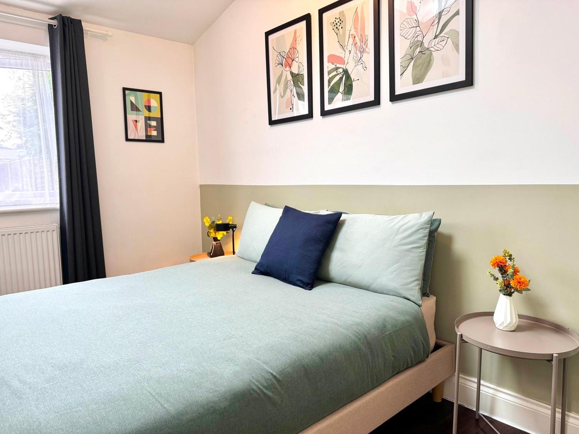 Alluring 30min To & Free Parking Londra
