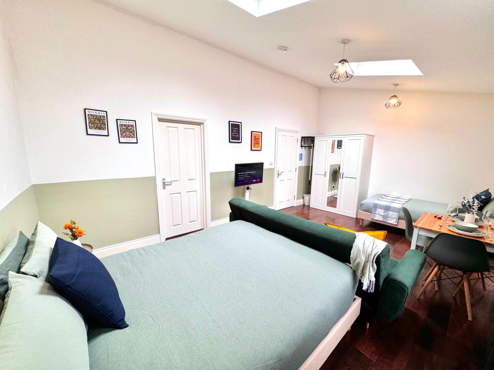Alluring 30min To & Free Parking * Londra